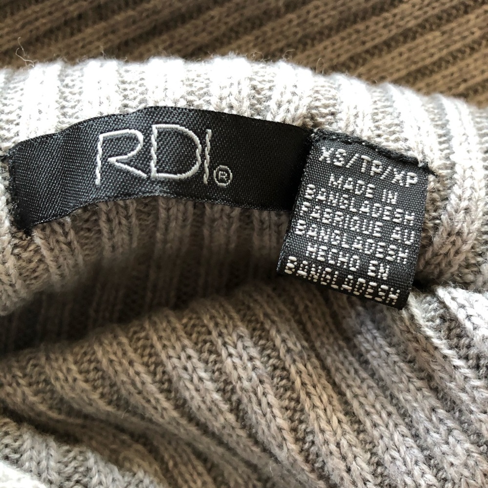 RDI Ribbed Dress - Picture 7 of 8